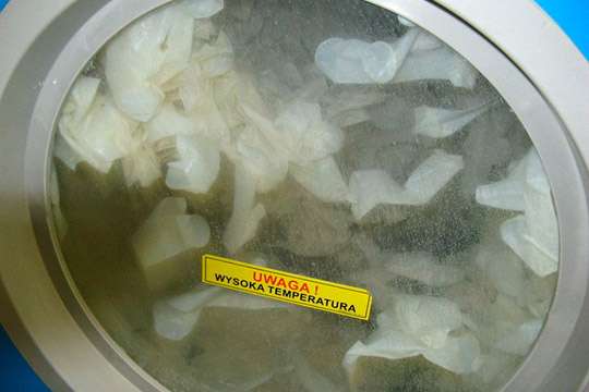 Курьезы: в киевских гипермаркетах «Эпицентр» резко вырос спрос на стиральные машины и презервативы