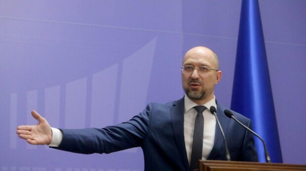 Украинцы высмеяли дезориентацию премьер-министра Шмыгаля во времени. ФОТО