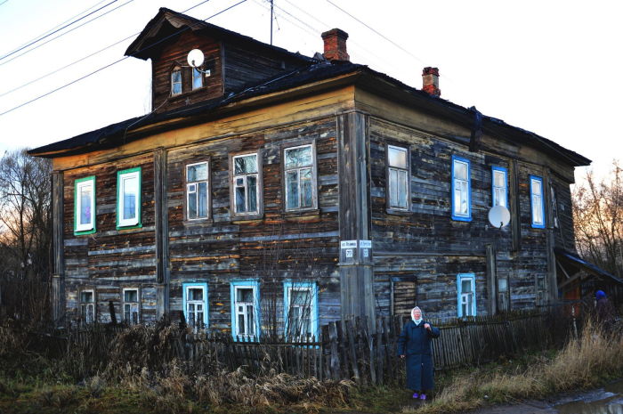 История появления советских бараков из дерева