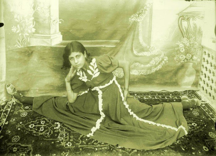 Как менялись лица иранских женщин 1920-1950-х годов