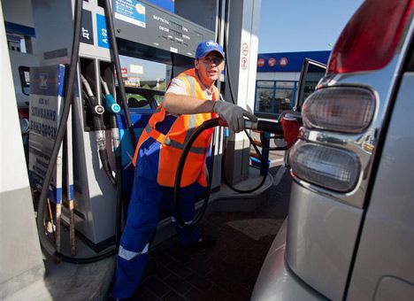 В АМКУ назвали оптимальную цену на бензин