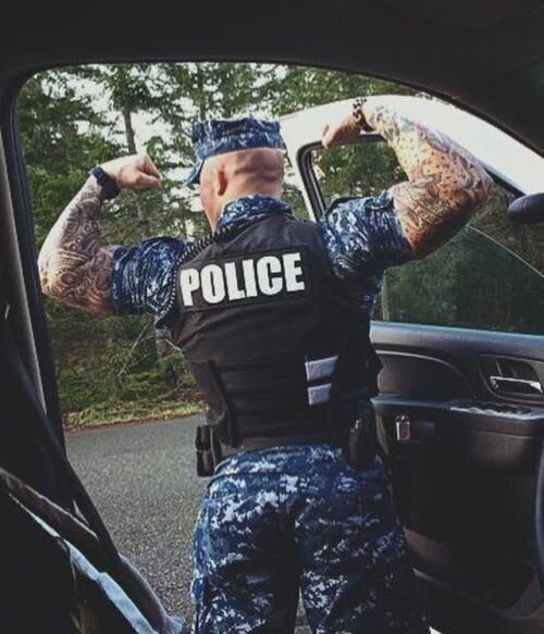 Американская полиция и татуировки, как отдельный вид искусства