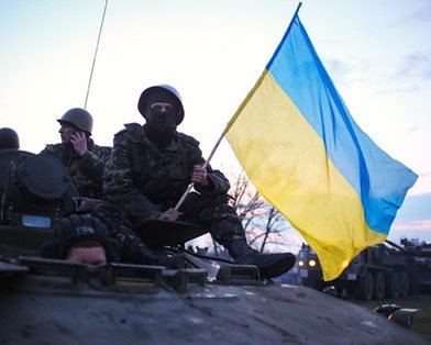 44% украинцев готовы воевать против России