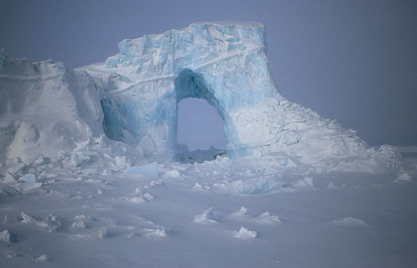 Ученые зафиксировали начало необратимого массового таянья ледников 