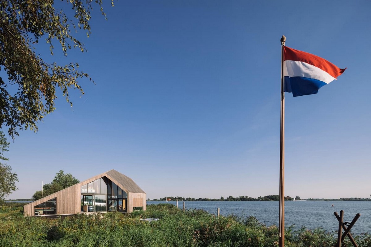 Дом для отдыха на берегу в Нидерландах