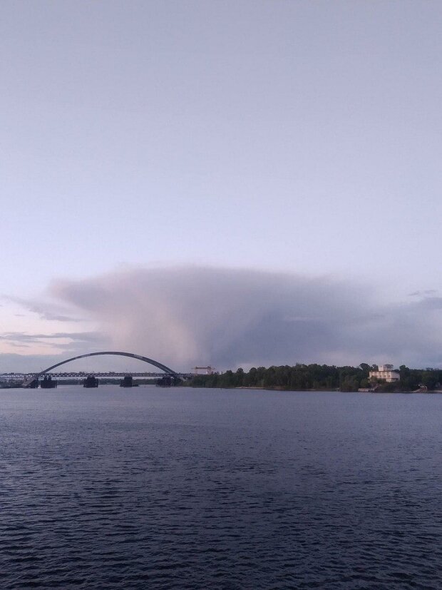 На Донбассе пронесся мощный торнадо. ВИДЕО
