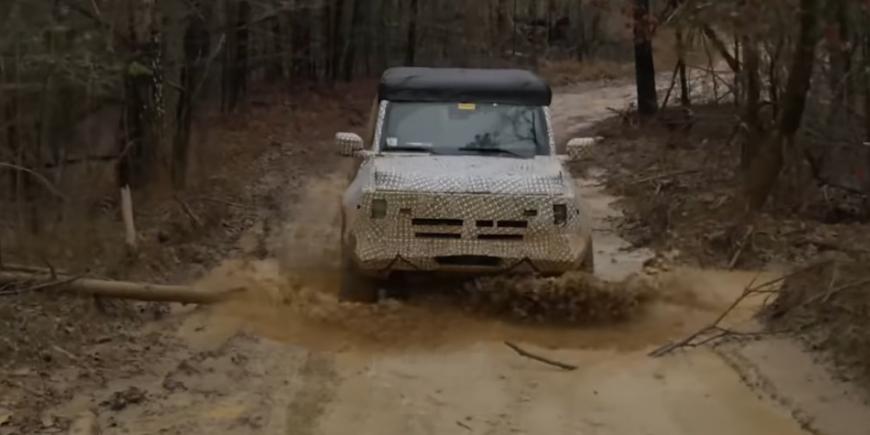 Новому внедорожнику Ford Bronco устроили тест-драйв по бездорожью. ВИДЕО