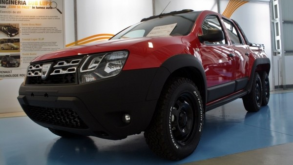 В Румынии создали шестиколесную версию Renault Duster