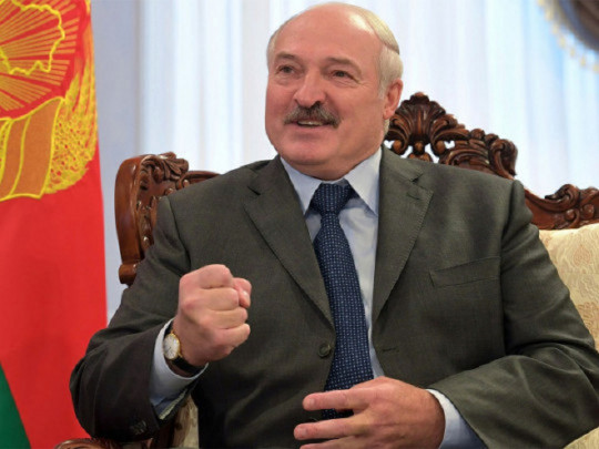Лукашенко похвастался, что Беларусь не закрылась на карантин