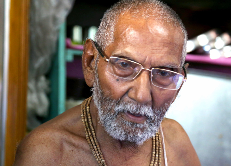 Индийский монах утверждает, что он 120-летний девственник