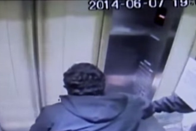 В Чили "взбесившийся" лифт с пассажиром пробил крышу небоскреба