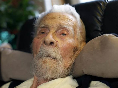В США умер самый старый мужчина планеты