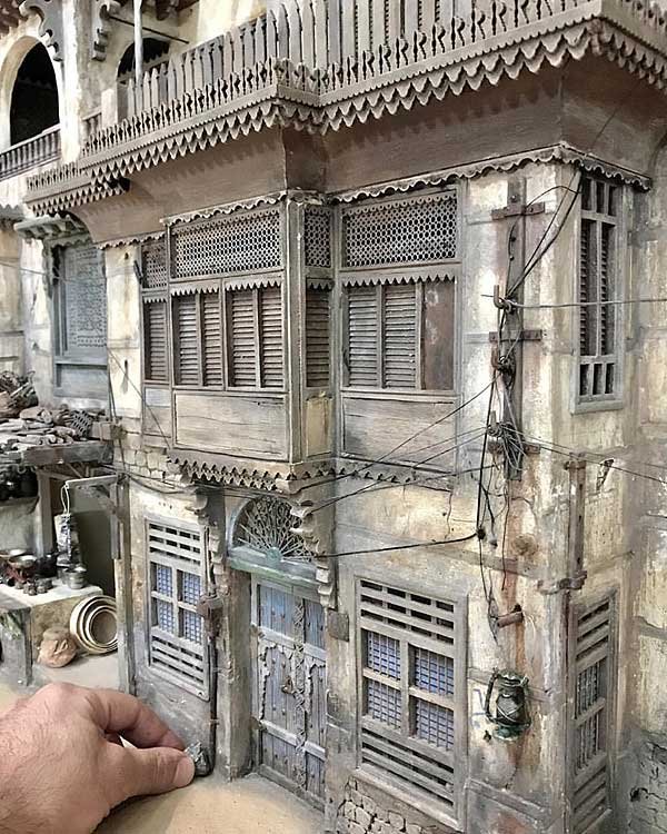 Миниатюрные здания от сирийского художника Абдурахмана Ида