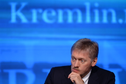 Глава пресс-службы Кремля сбрил усы