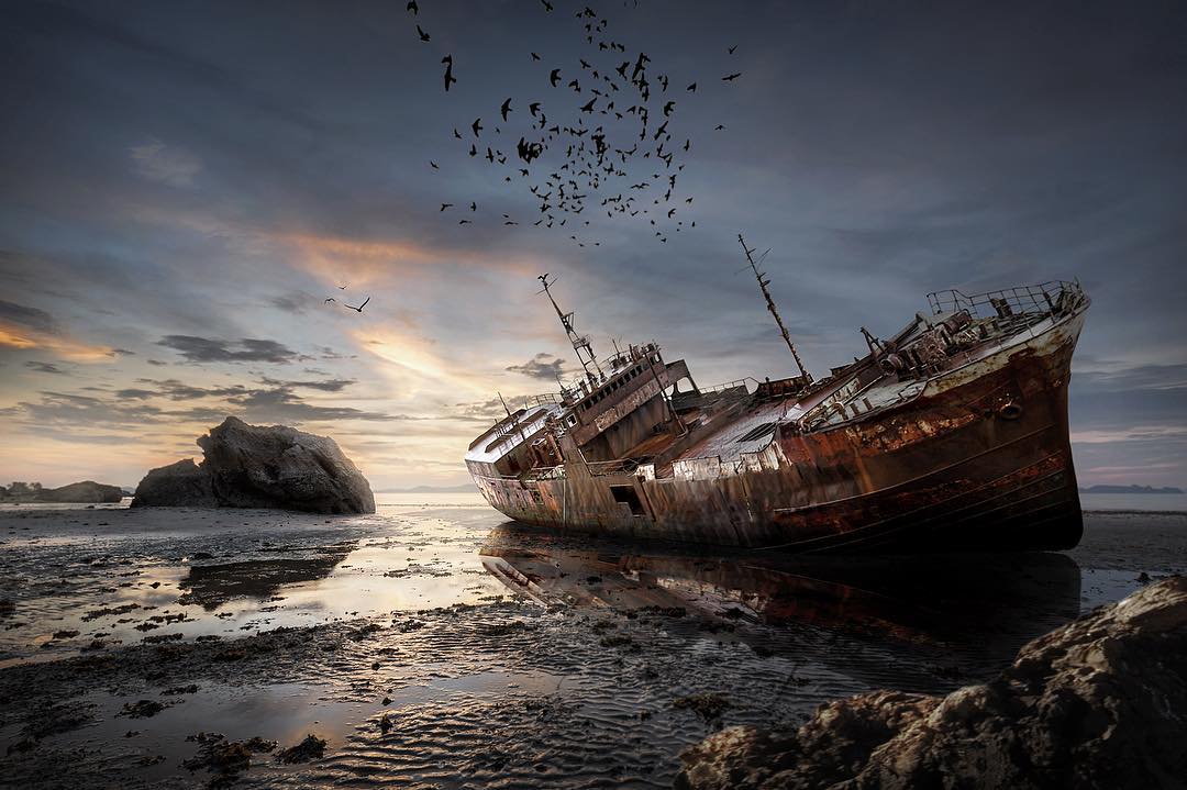 Впечатляющие снимки заброшенных мест от Маркуса Экке Ви Канте