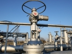 "Газпром" заявил о снижении транзита через Украину