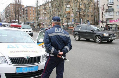 Украинская ГАИ начинает охоту на \"медленных\" водителей