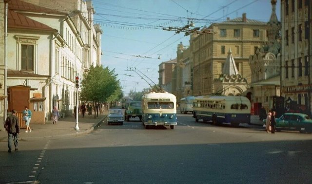 Цветные снимки из советского прошлого, навевающие воспоминания