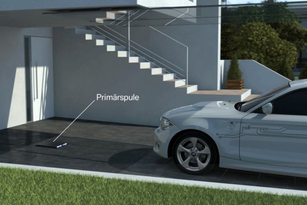 BMW и Mercedes-Benz работают над беспроводной зарядкой для электромобилей