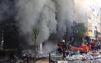 В центре Стамбула произошел мощный взрыв в жилом доме