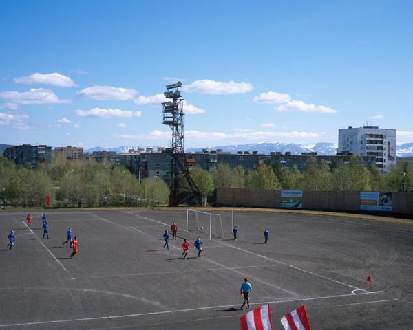Самые необычные и странные футбольные поля (ФОТО)