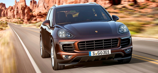 Porsche рассекретил обновленный Cayenne