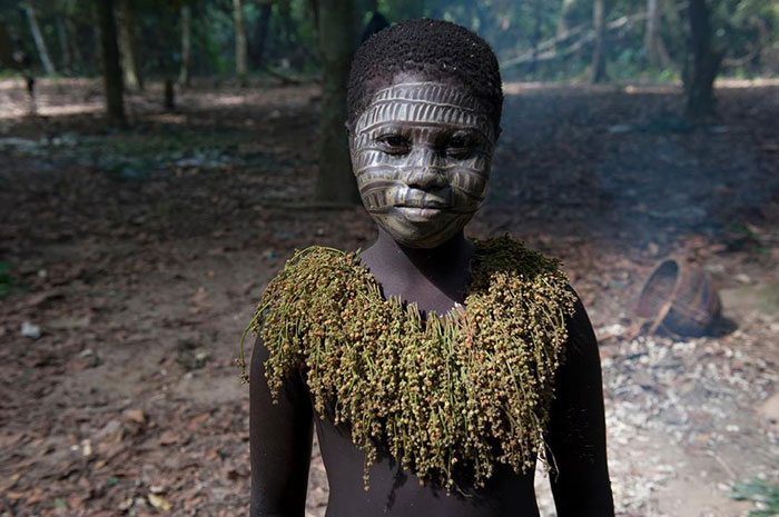 Изолированному 55 тысяч лет племени джарава грозит вымирание после контакта с цивилизацией. ФОТО