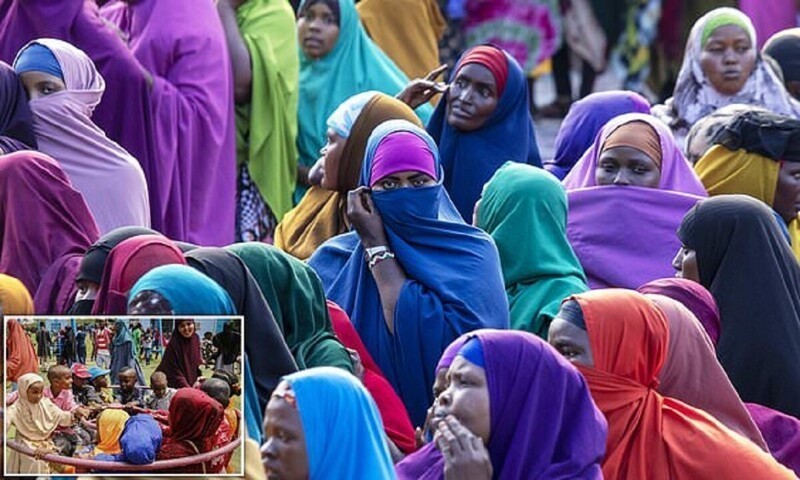 Шаг назад: в Сомали собираются узаконить детские браки. ФОТО