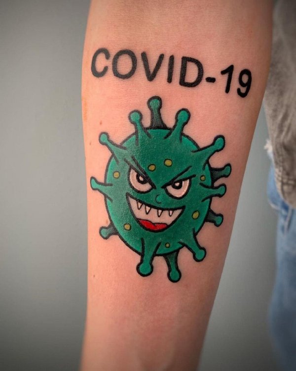  20 креативных тату на тему пандемии коронавируса. ФОТО