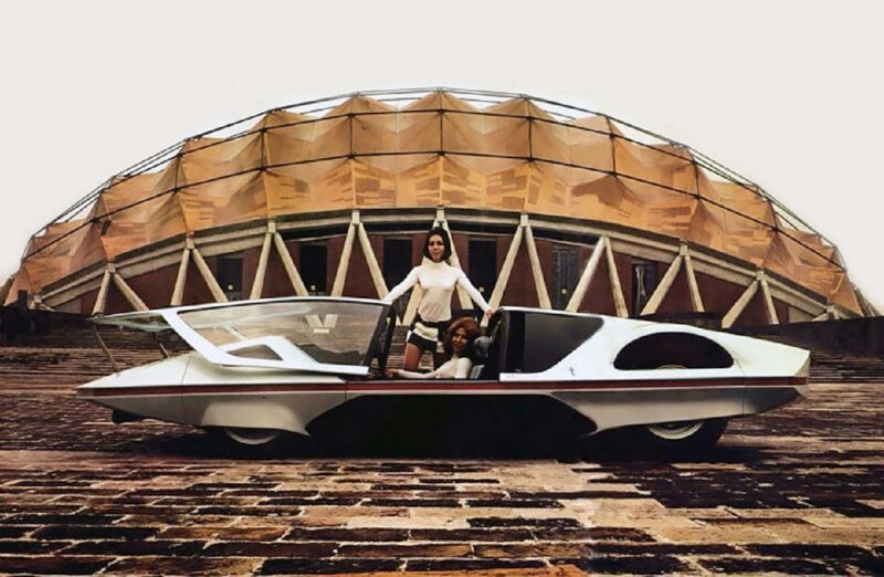 Элегантность ретрофутуризма: итальянский автомобиль будущего в 1970. ФОТО