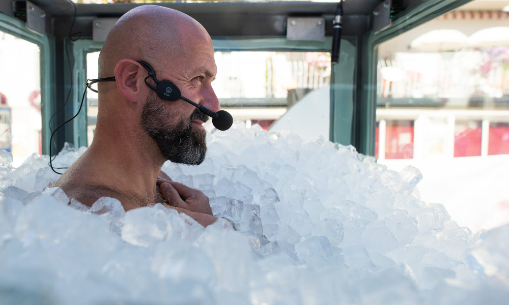 Австриец провел больше двух часов в шкафу со льдом и выжил - как ему это удалось. ФОТО