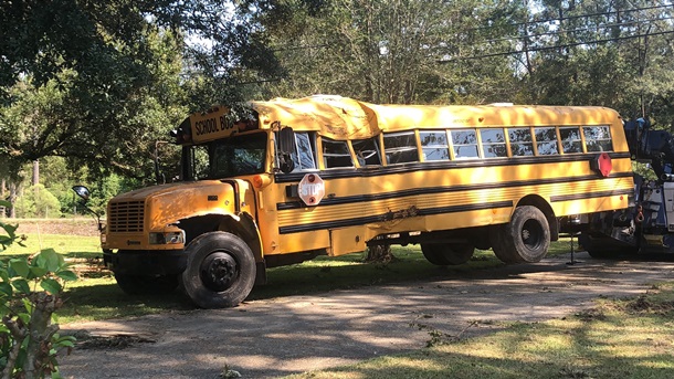 В США 11-летний мальчик угнал школьный автобус. ФОТО