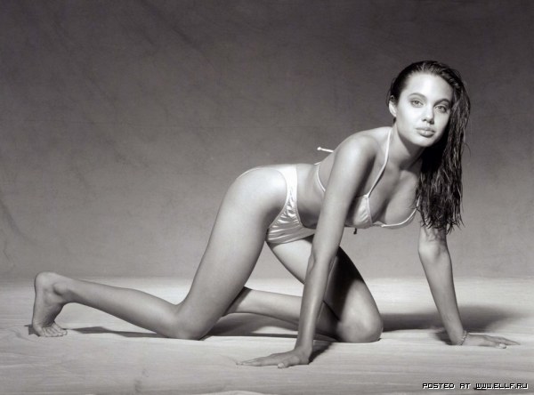 Фотосессия Анджелины Джоли в юности