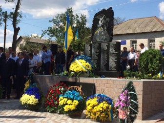 В Борисполе открыли памятник Героям Небесной Сотни
