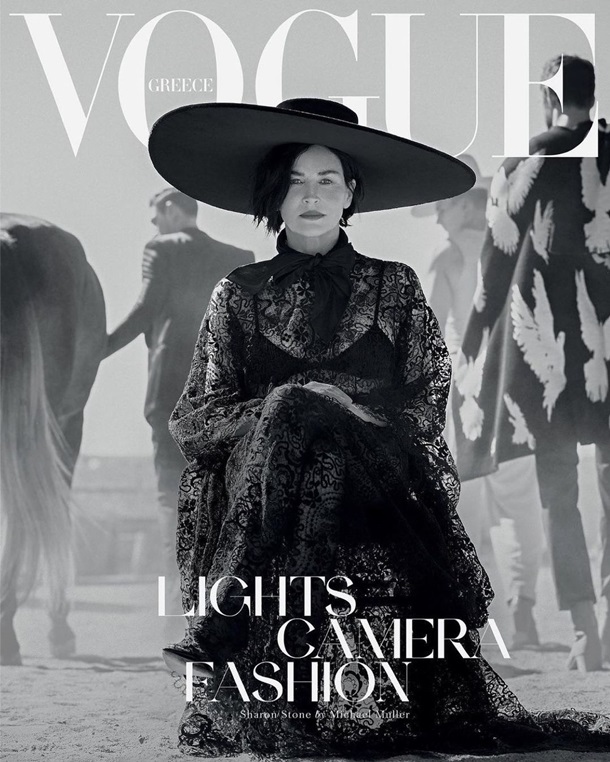Шэрон Стоун в прозрачном платье снялась для Vogue. ФОТО