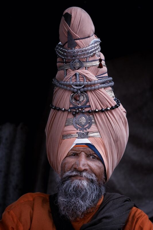 Зачем в Индии носят тюрбан на голове?