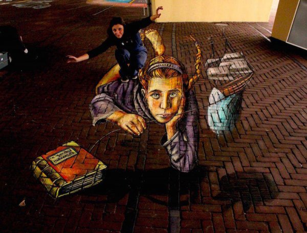 Как библиотекарша стала известным уличным художником