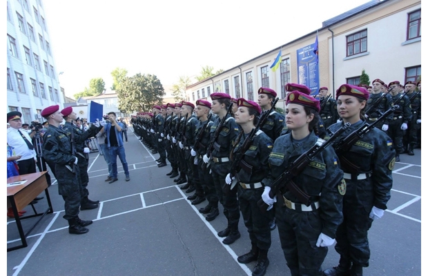 Девушки Нацгвардии. ФОТО