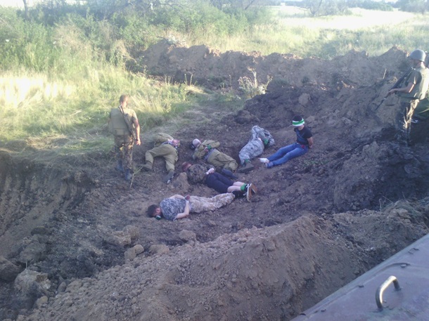  Военные из Закарпатья \"уничтожают\" боевиков (фото) - СМИ