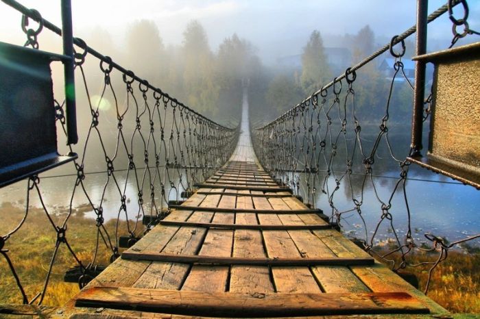 Висячие мосты в российской глубинке