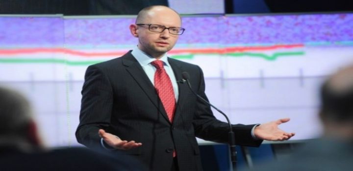 Украина не будет объявлять дефолт - Яценюк