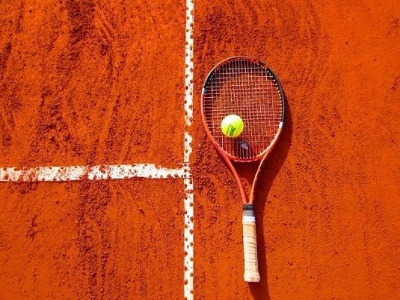 Почему большой теннис популярен среди профессиональных игроков на ставках