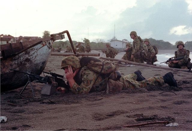 Подборка атмосферных фотографий из 90-х