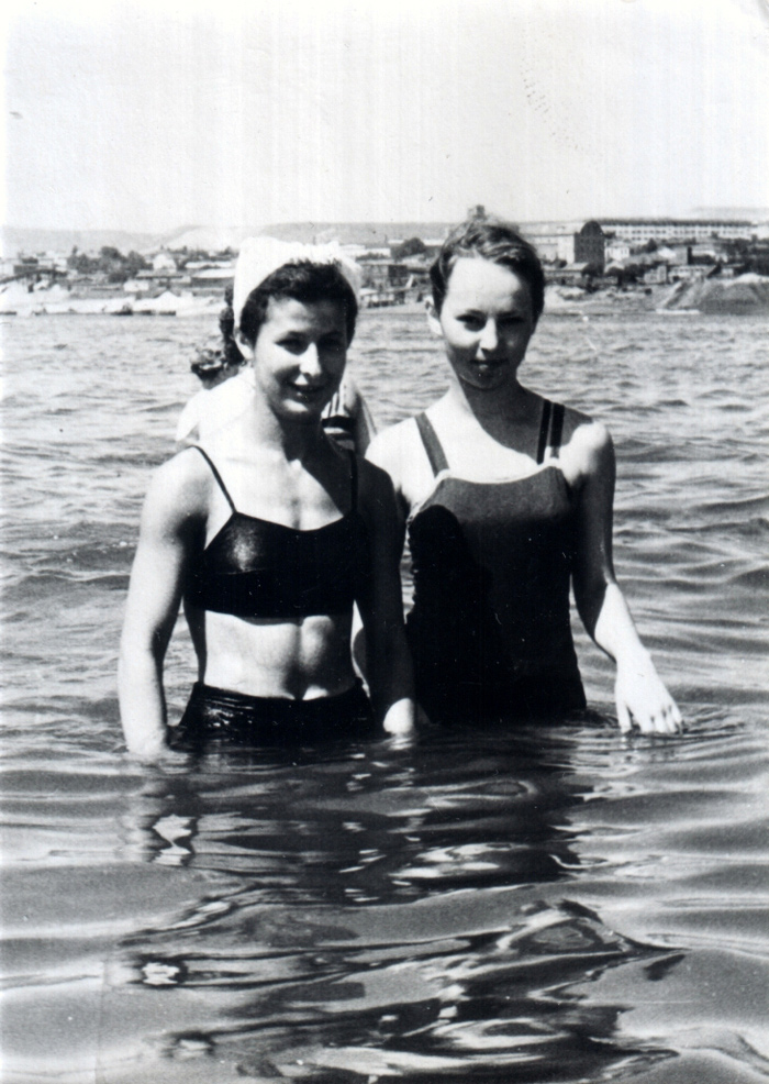 Студентки, комсомолки и красавицы: фото советских девушек