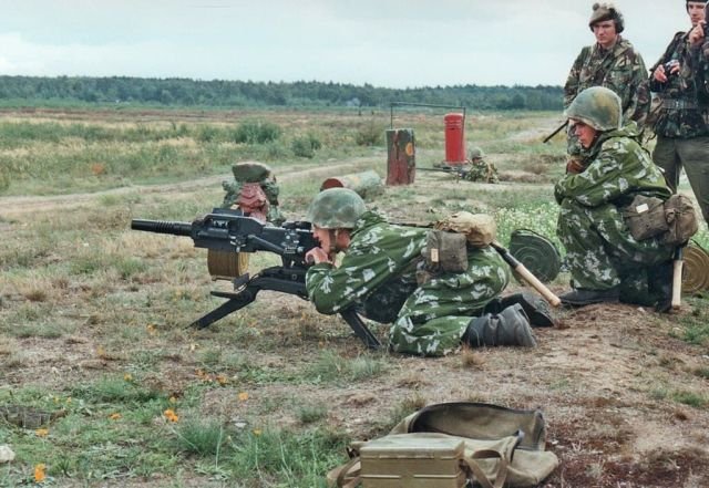 Подборка атмосферных фотографий из 90-х