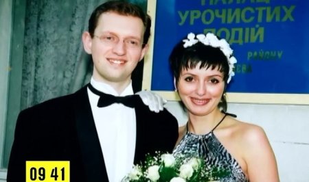 Тимошенко в фате, Тягнибок в вышиванке: свадебные фото украинских политиков