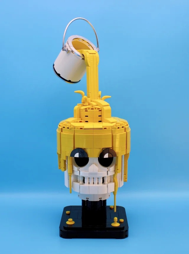 Примеры разнообразных поделок от любителей LEGO