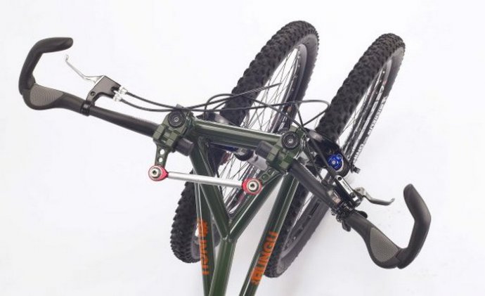 Трехколёсный велосипед-внедорожник - брутальный монстр для сложных дорог (ФОТО)