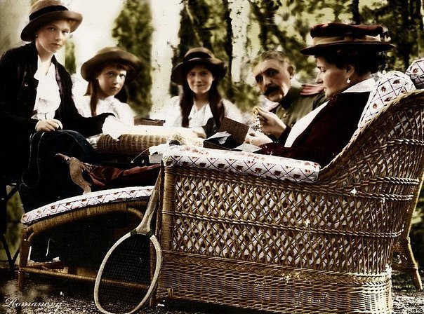 Редкие цветные фотографии Царской семьи, 1894 - 1915 гг.ФОТО
