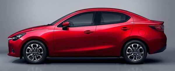 Mazda представила еще один седан